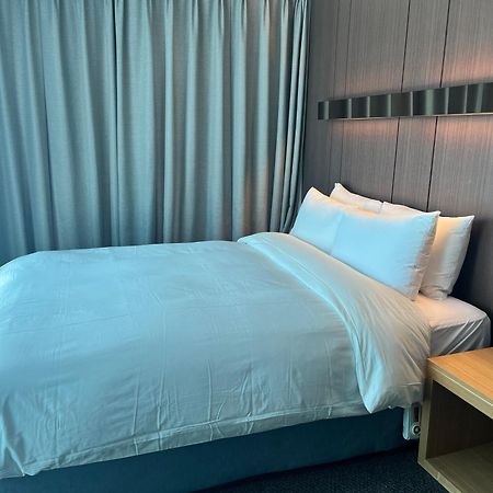 Raonstay In Perla Hotel จินจู ภายนอก รูปภาพ