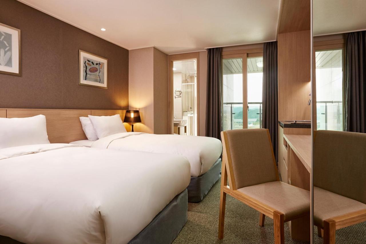 Raonstay In Perla Hotel จินจู ภายนอก รูปภาพ